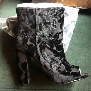 Torrid Black Velvet Floral Booties - New size 6.5